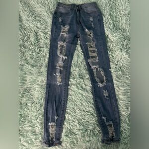 blue ripped jeans size 2 in juniors